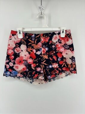 Floral Scallop Hem Women's Shorts - Navy with Pink Flowers